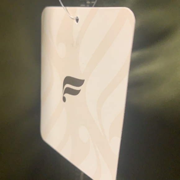 New Fabletic Iconic Bomber Jacket - Picture 4 of 8